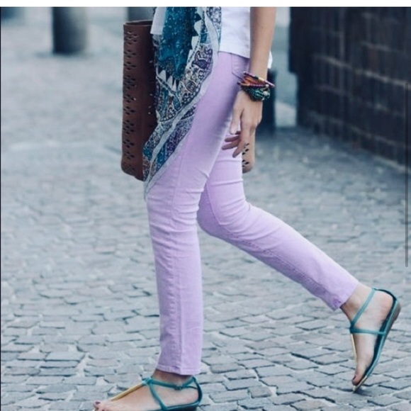 Pretty AG Stevie ankle Jean…soft lilac/pink color! - Picture 3 of 14